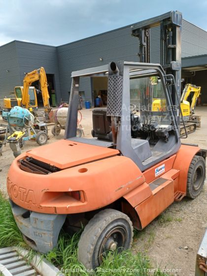 Chariot élévateur diesel Toyota 6T