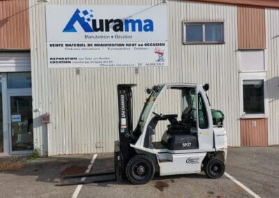 CHARIOT ELEVATEUR D’OCCASION UNICARRIER