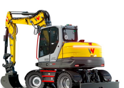 Pelle sur pneus EW100