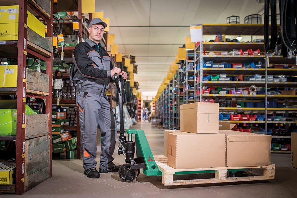 Transpalette manuel pour entrepôt